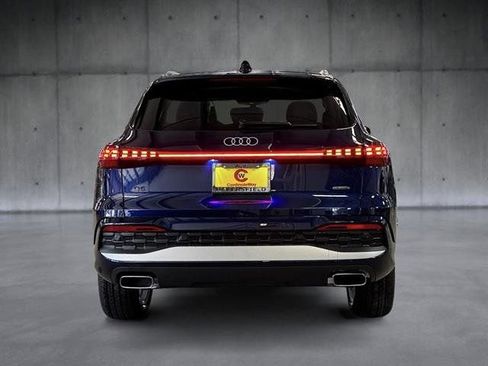 Certified 2025 Audi Q5 Premium w/ Premium Plus AWD/4WD image 4