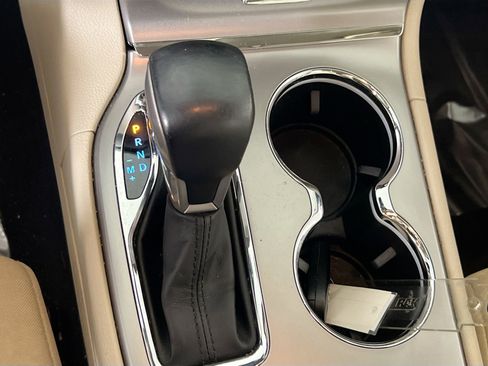 Used 2022 Jeep Grand Cherokee Laredo E image 17