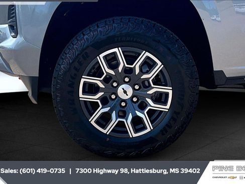 New 2026 Chevrolet Colorado Z71 w/ Z71 Convenience Package 2 AWD/4WD image 8