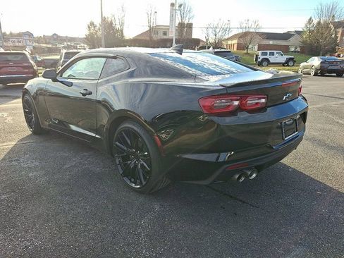 Used 2020 Chevrolet Camaro LT image 4