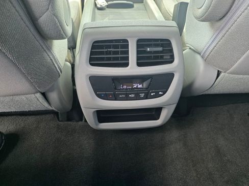 Used 2016 Honda Pilot EX image 13