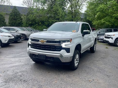 Used 2023 Chevrolet Silverado 1500 LT AWD/4WD image 1