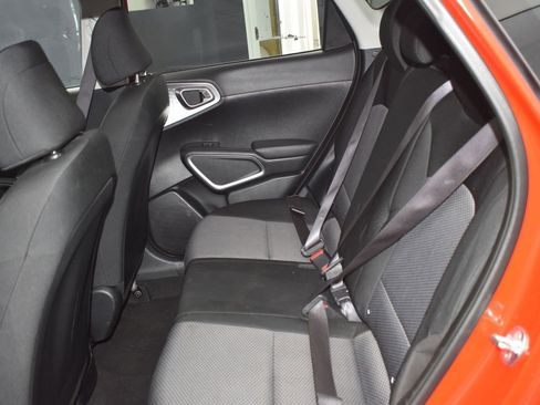 Used 2023 Kia Soul S image 23