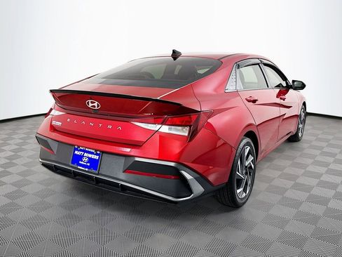 Certified 2025 Hyundai Elantra Sport w/ Cargo Package image 5