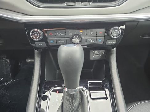 Used 2023 Jeep Compass Limited AWD/4WD image 26