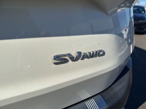 Used 2021 Nissan Rogue SV image 8