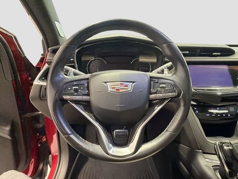 Used 2020 Cadillac XT6 Sport AWD/4WD image 10