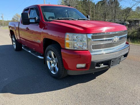 Used 2007 Chevrolet Silverado 1500 LT w/ South Central Value Package image 3