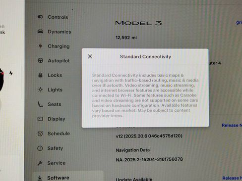 Used 2024 Tesla Model 3 image 17