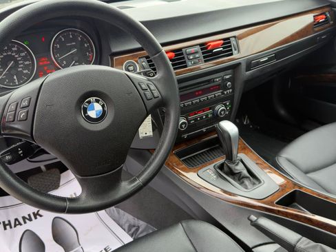 Used 2009 BMW 328i xDrive Sedan AWD/4WD image 30
