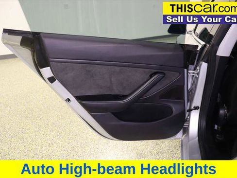 Used 2018 Tesla Model 3 Long Range image 23