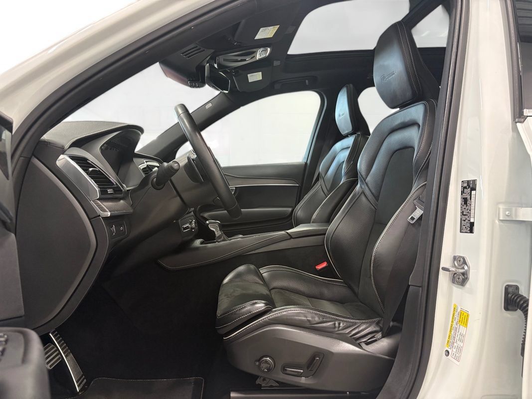 Used 2019 Volvo XC90 T6 R-Design AWD/4WD image 11
