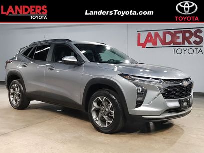 Used 2025 Chevrolet Trax LT w/ LT Convenience Package