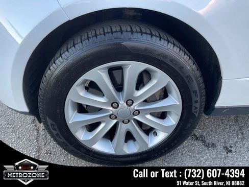 Used 2016 Land Rover Range Rover HSE image 40