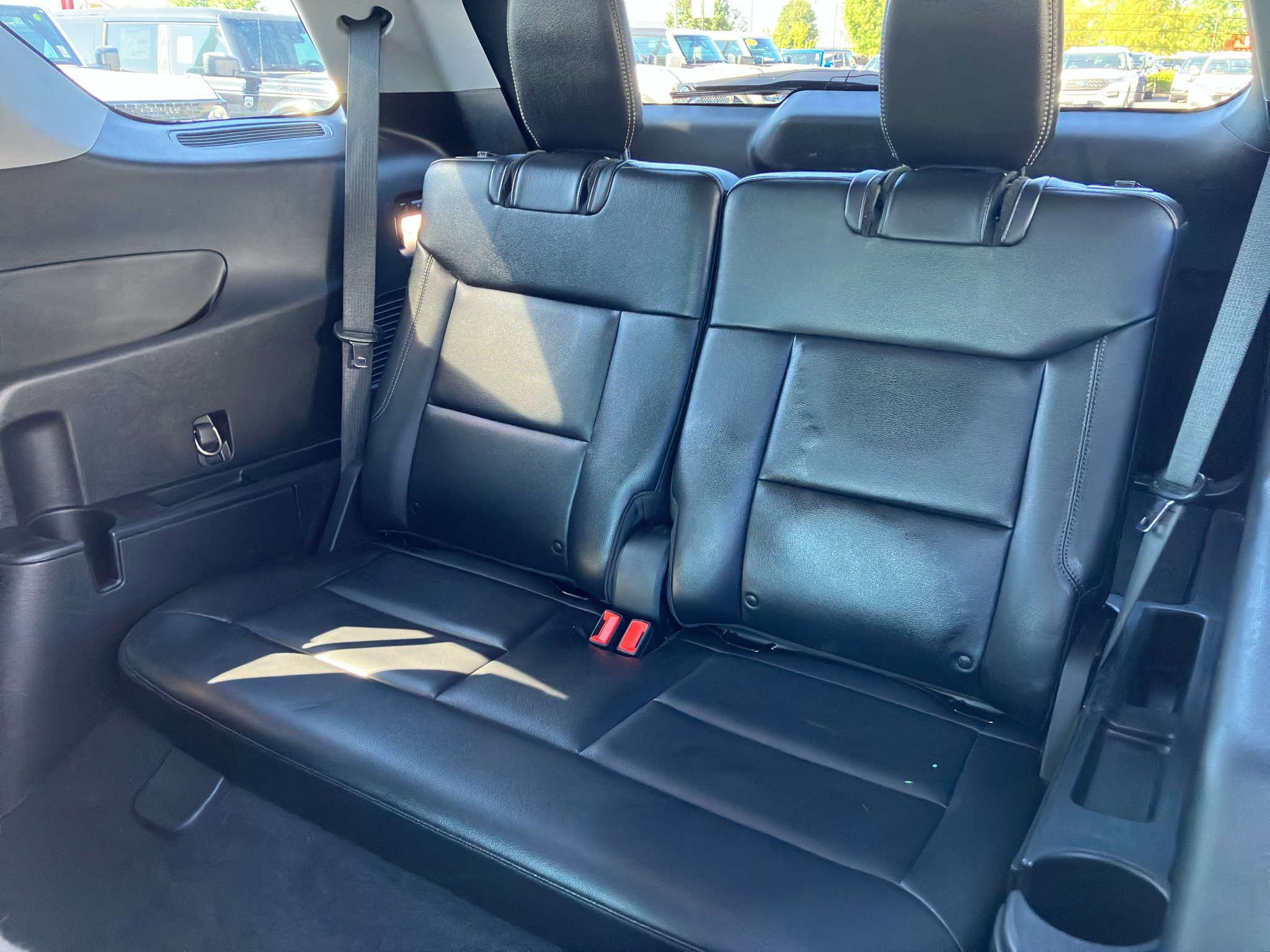 Used 2021 Ford Explorer Limited w/ Equipment Group 301A RWD image 30
