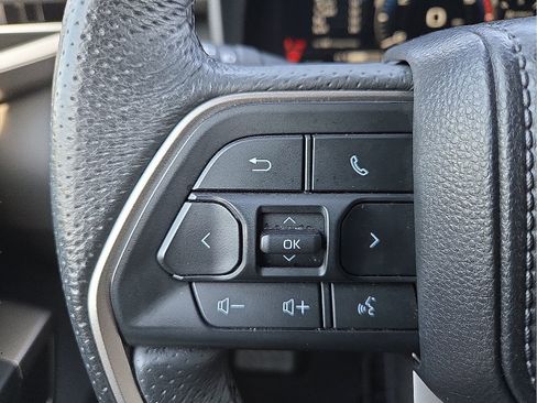 Used 2025 Toyota Sequoia SR5 AWD/4WD image 20