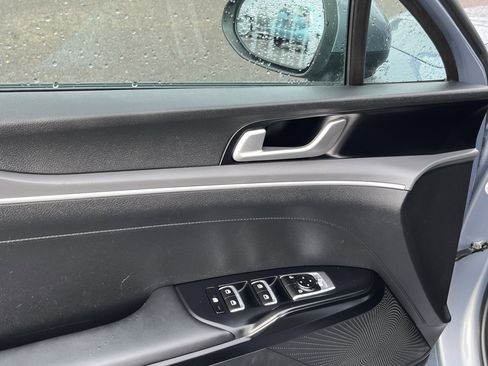 Used 2023 Kia K5 LXS image 16