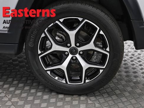 Used 2025 Jeep Compass Limited AWD/4WD image 33