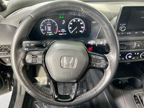 Used 2023 Honda HR-V Sport image 11