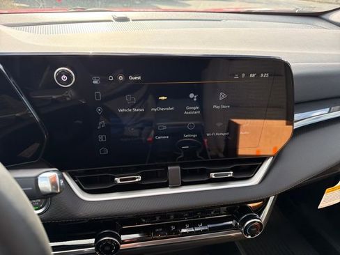 New 2026 Chevrolet Equinox LT FWD image 29