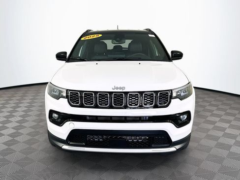 Certified 2025 Jeep Compass Limited AWD/4WD image 4
