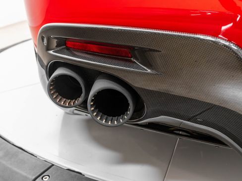 Certified 2025 Ferrari Roma Base image 98