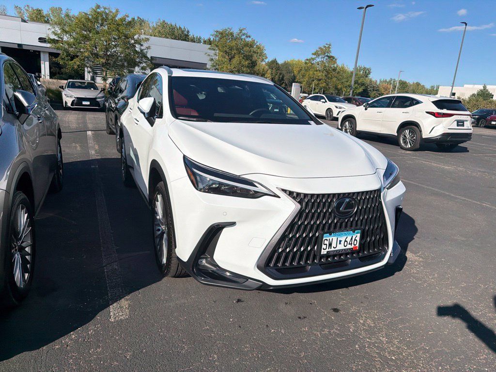 Used 2026 Lexus NX 350h AWD w/ Accessory Package (2T) image 13