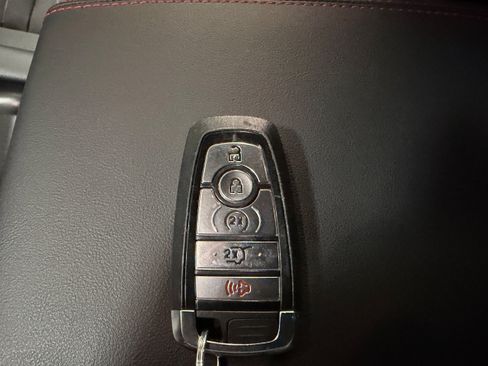 Certified 2025 Ford Explorer ST-Line AWD/4WD image 35