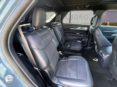 New 2026 Ford Explorer ST AWD/4WD image 9