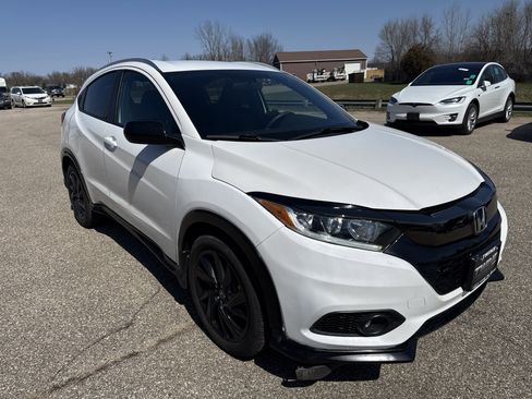 Used 2022 Honda HR-V Sport image 1