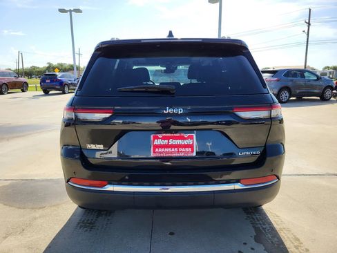 Used 2024 Jeep Grand Cherokee Limited image 4