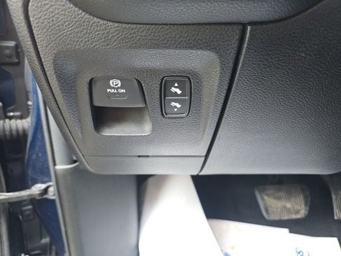 Used 2020 RAM 1500 Big Horn AWD/4WD image 15
