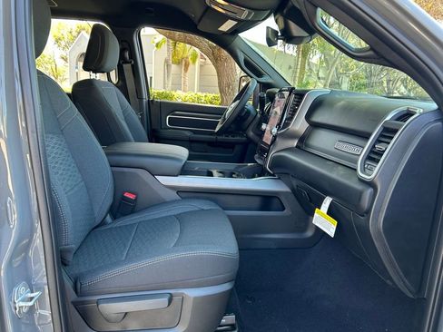 New 2026 RAM 3500 Big Horn AWD/4WD image 37