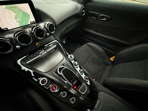Used 2018 Mercedes-Benz AMG GT R image 28