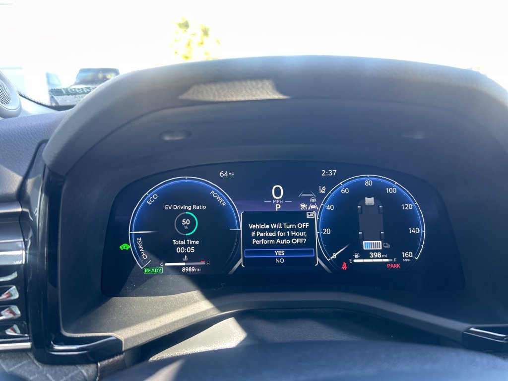 Certified 2025 Toyota Camry XLE w/ Premium Package FWD image 18