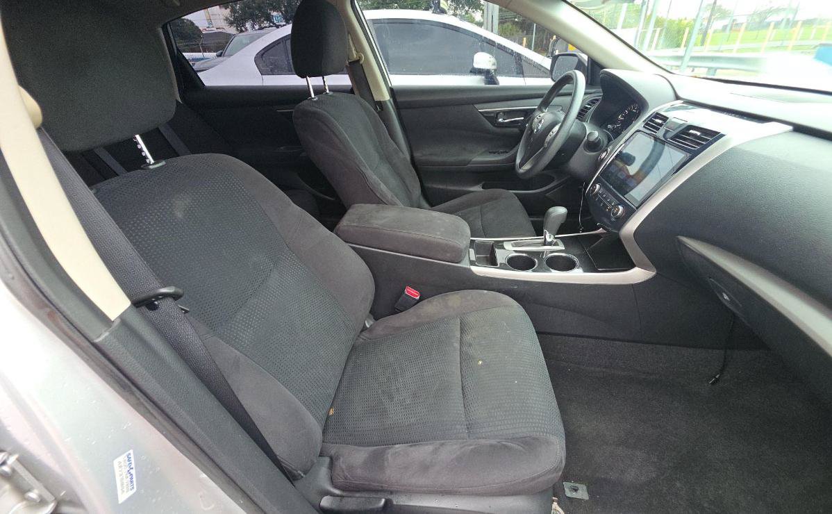 Used 2014 Nissan Altima 2.5 S FWD image 12