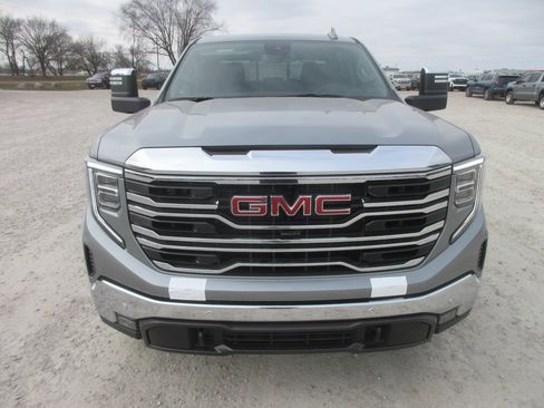 New 2026 GMC Sierra 1500 SLT w/ SLT Premium Plus Package image 12
