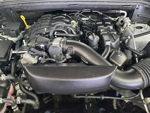 Used 2024 Dodge Durango GT AWD/4WD image 4