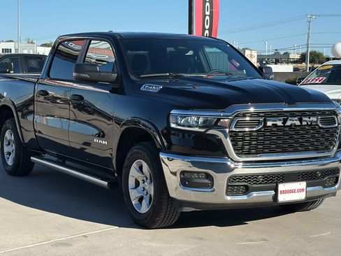 Certified 2025 RAM 1500 Lone Star image 7