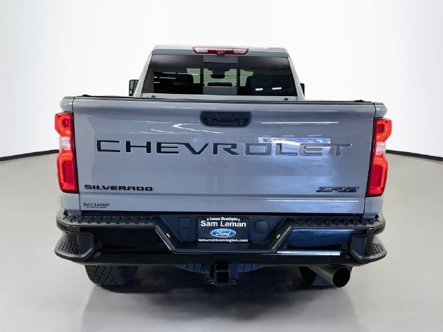 Used 2024 Chevrolet Silverado 2500 ZR2 w/ Technology Package AWD/4WD image 6