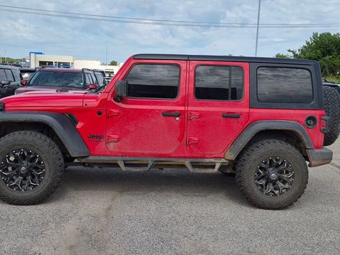 Used 2021 Jeep Wrangler Unlimited Sport AWD/4WD image 5