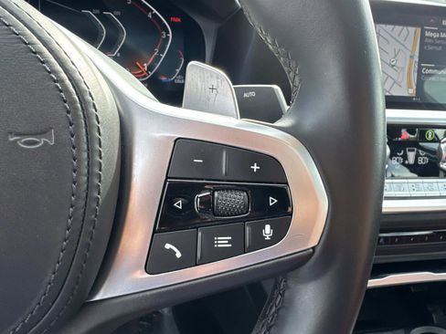 Used 2022 BMW 330i 330i Sedan North America RWD w/ M Sport Package image 15