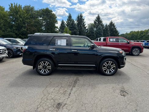 Used 2019 Toyota 4Runner Limited AWD/4WD image 7