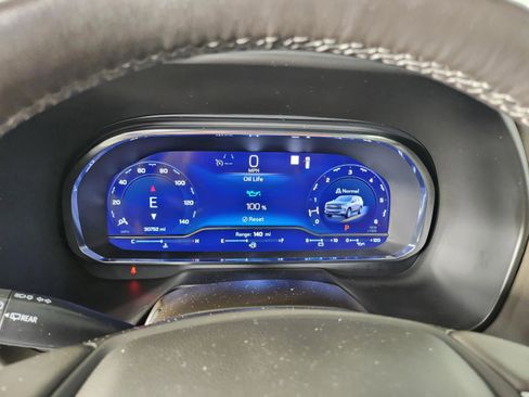 Used 2022 Chevrolet Tahoe LT w/ Luxury Package image 22