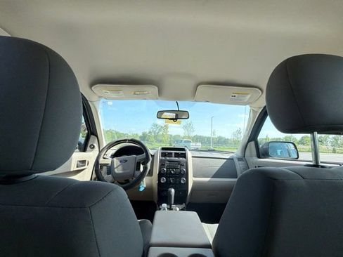 Used 2012 Ford Escape XLS FWD image 15