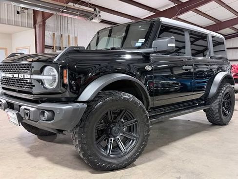 Used 2023 Ford Bronco Wildtrak AWD/4WD image 9