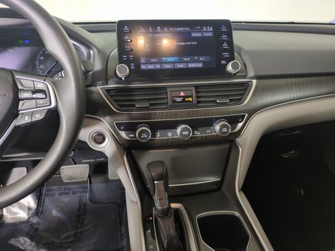 Used 2019 Honda Accord EX image 20