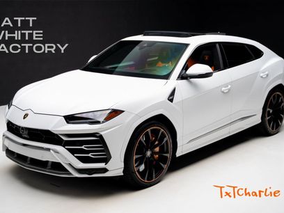 Used 2022 Lamborghini Urus
