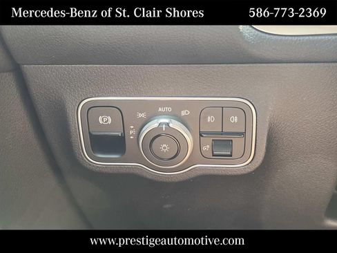 Used 2026 Mercedes-Benz GLB 250 4MATIC image 26