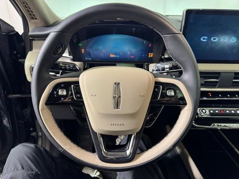 New 2026 Lincoln Corsair Premiere AWD/4WD image 24